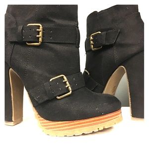 Brand New Black Massimo Booties